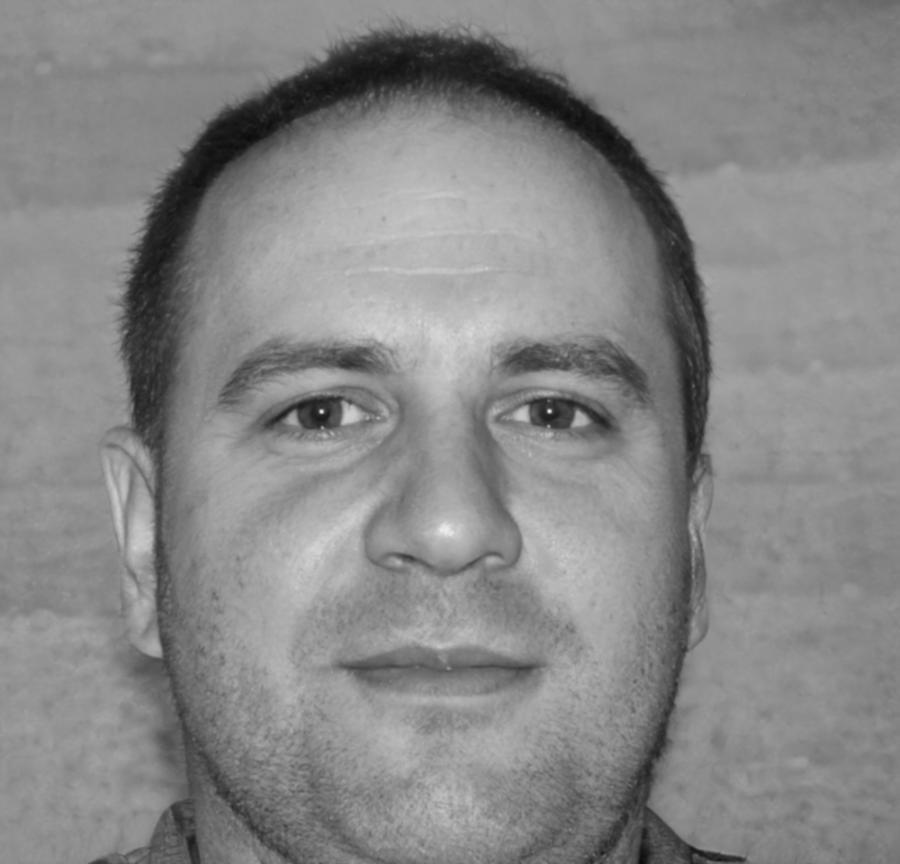 Financial educator specialising in debt management strategies